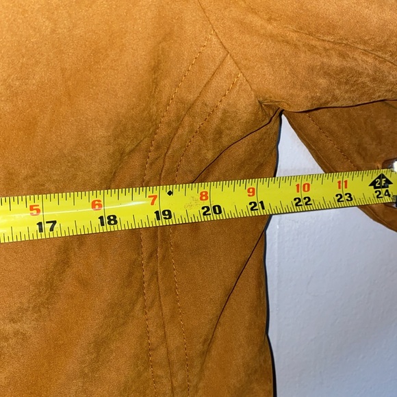 🌲Adorable Vintage 70’s inspired coat! - Picture 10 of 13